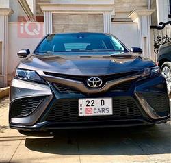 تۆیۆتا کامری